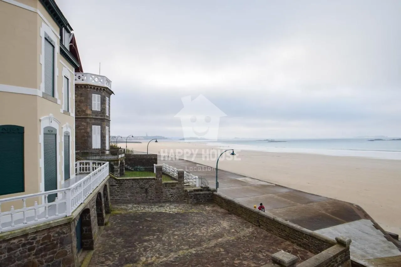 Saint Malo La Conchee Vue Mer